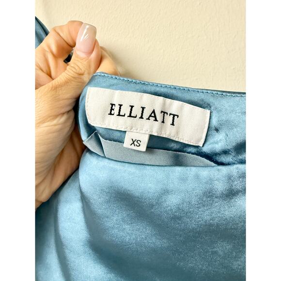 Elliatt Cassini Satin One Shoulder Ruched Slit Midi Dress Blue Women's Size XS - Picture 3 of 5